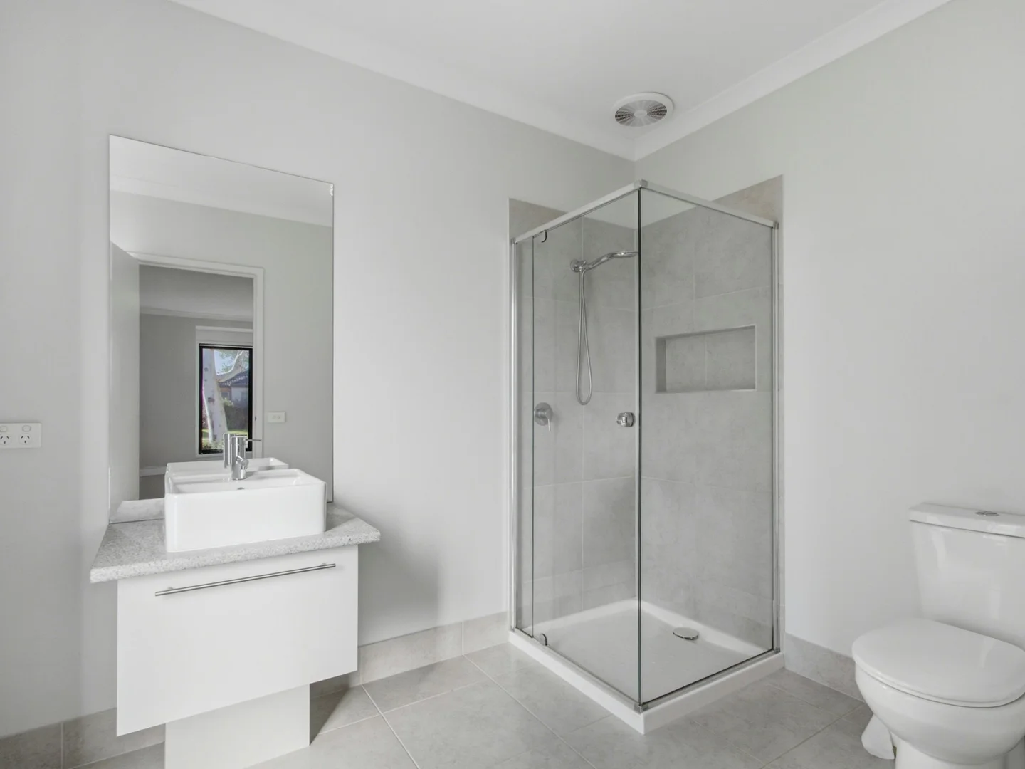 Additional image 12 of 18 Dianella Place, Bairnsdale VIC 3875