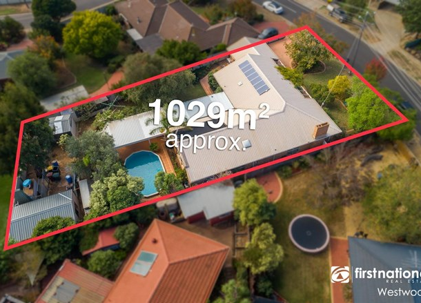 4 Lyall Drive, Werribee VIC 3030