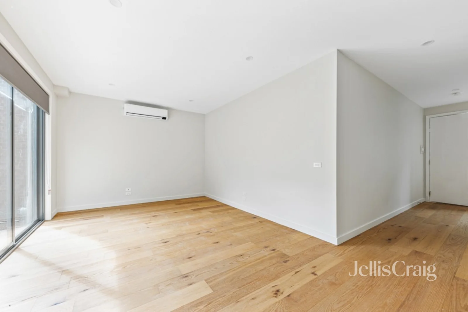 Additional image 4 of 3/498-500 Waterdale Road, Heidelberg West VIC 3081