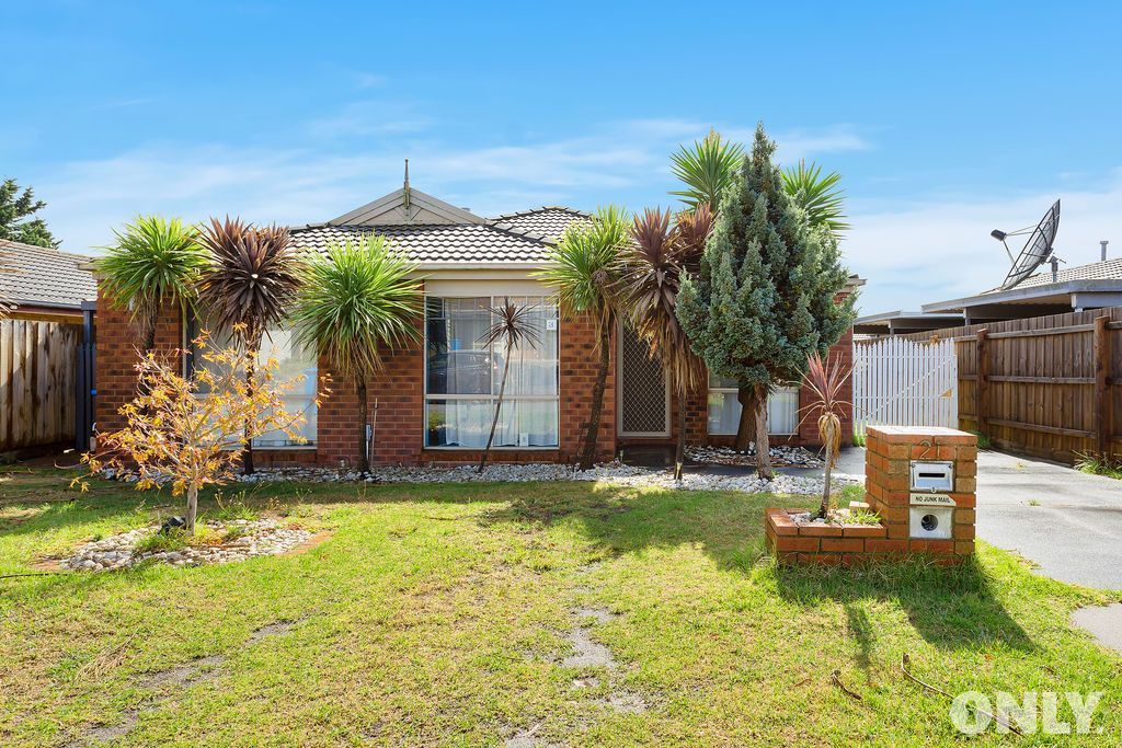 21 Broome Crescent, Cranbourne North VIC 3977, Image 0