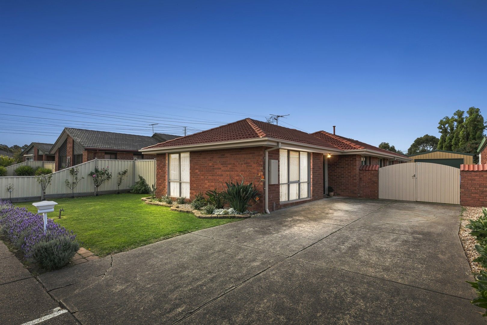 11 Bromwich Court, Mill Park VIC 3082, Image 0