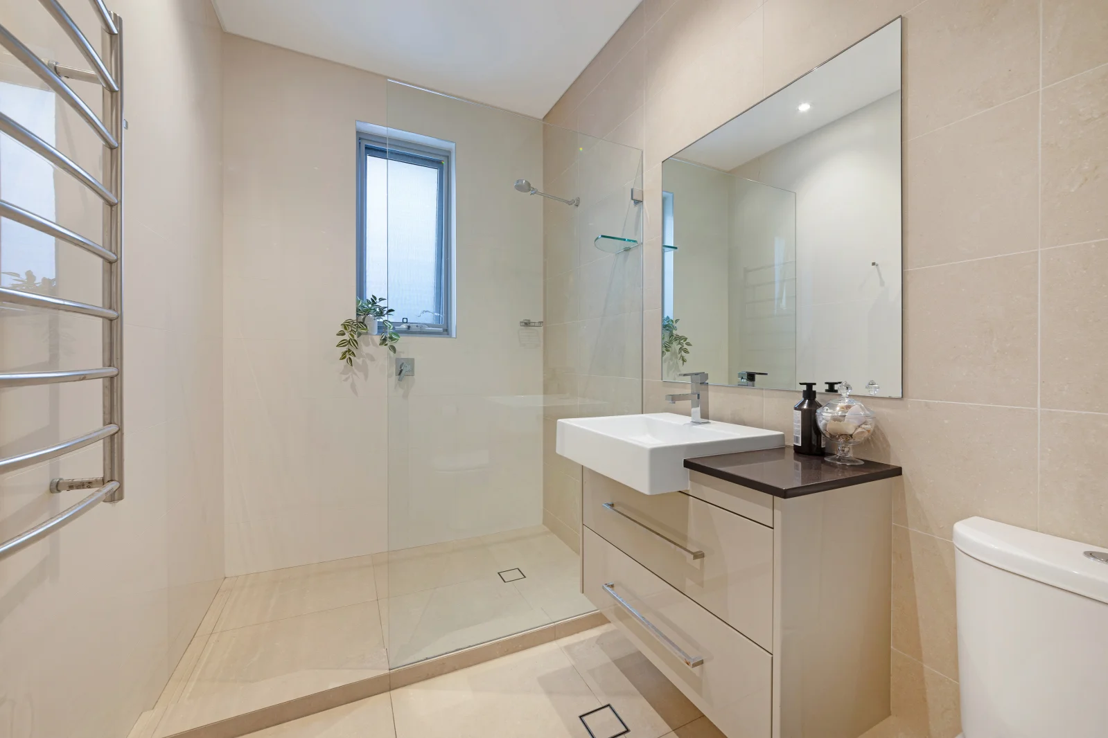 8 Andrew Street, Bronte NSW 2024 - House For Rent | Domain