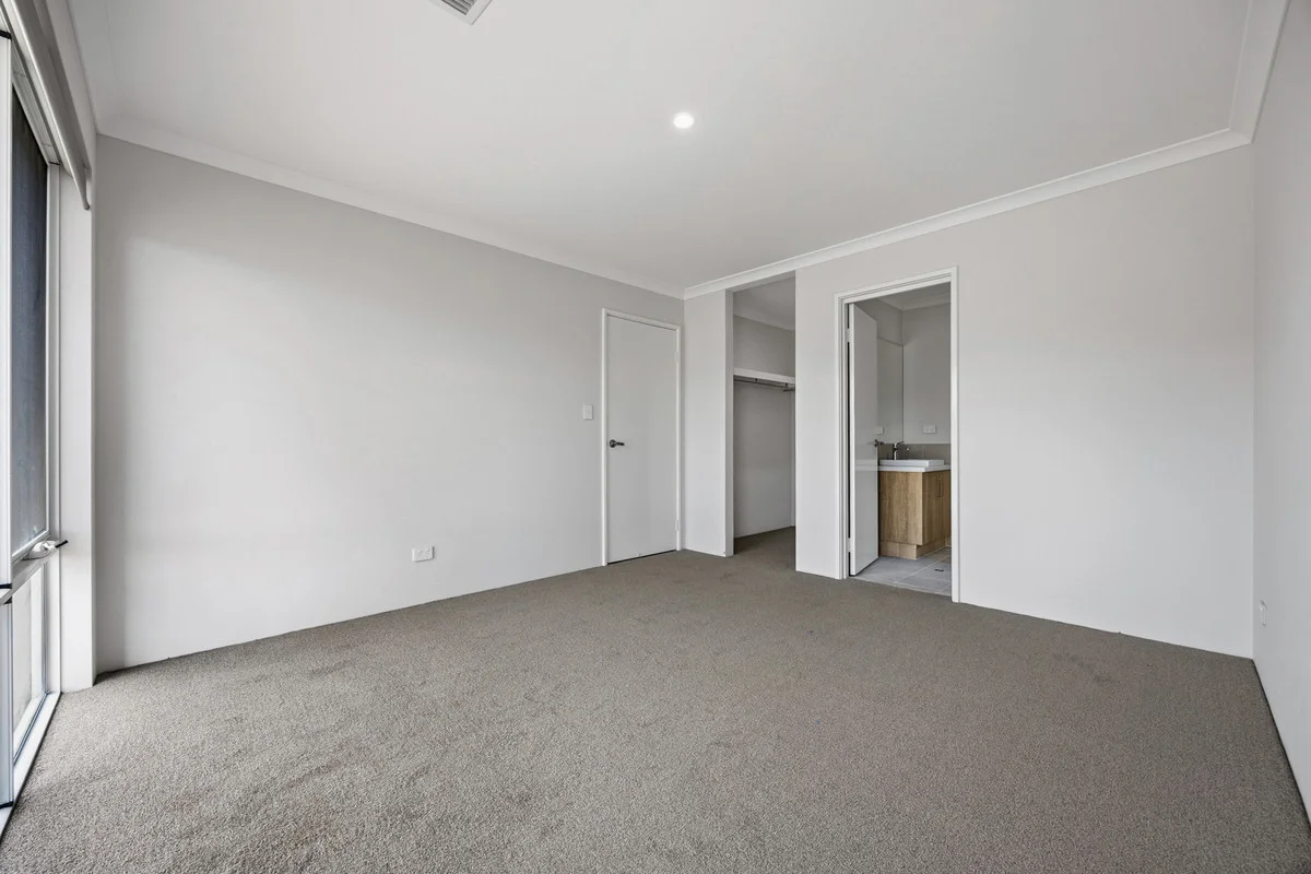 Additional image 9 of 6A Oxbow Rise, Wellard WA 6170