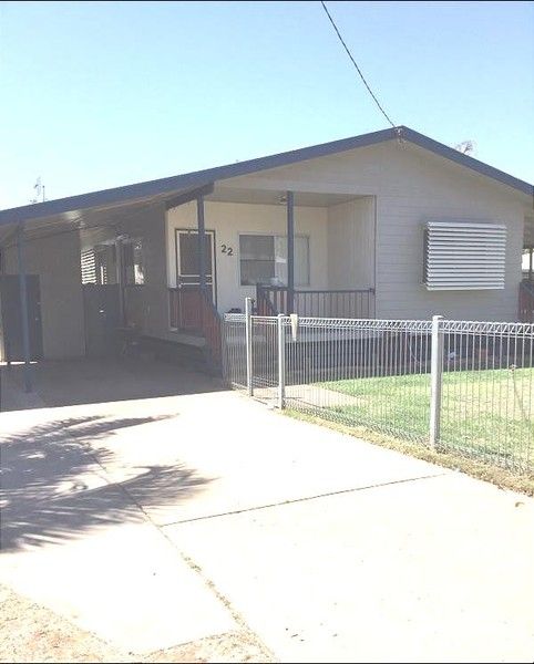 3 bedrooms House in 22 Clements Street MORANBAH QLD, 4744
