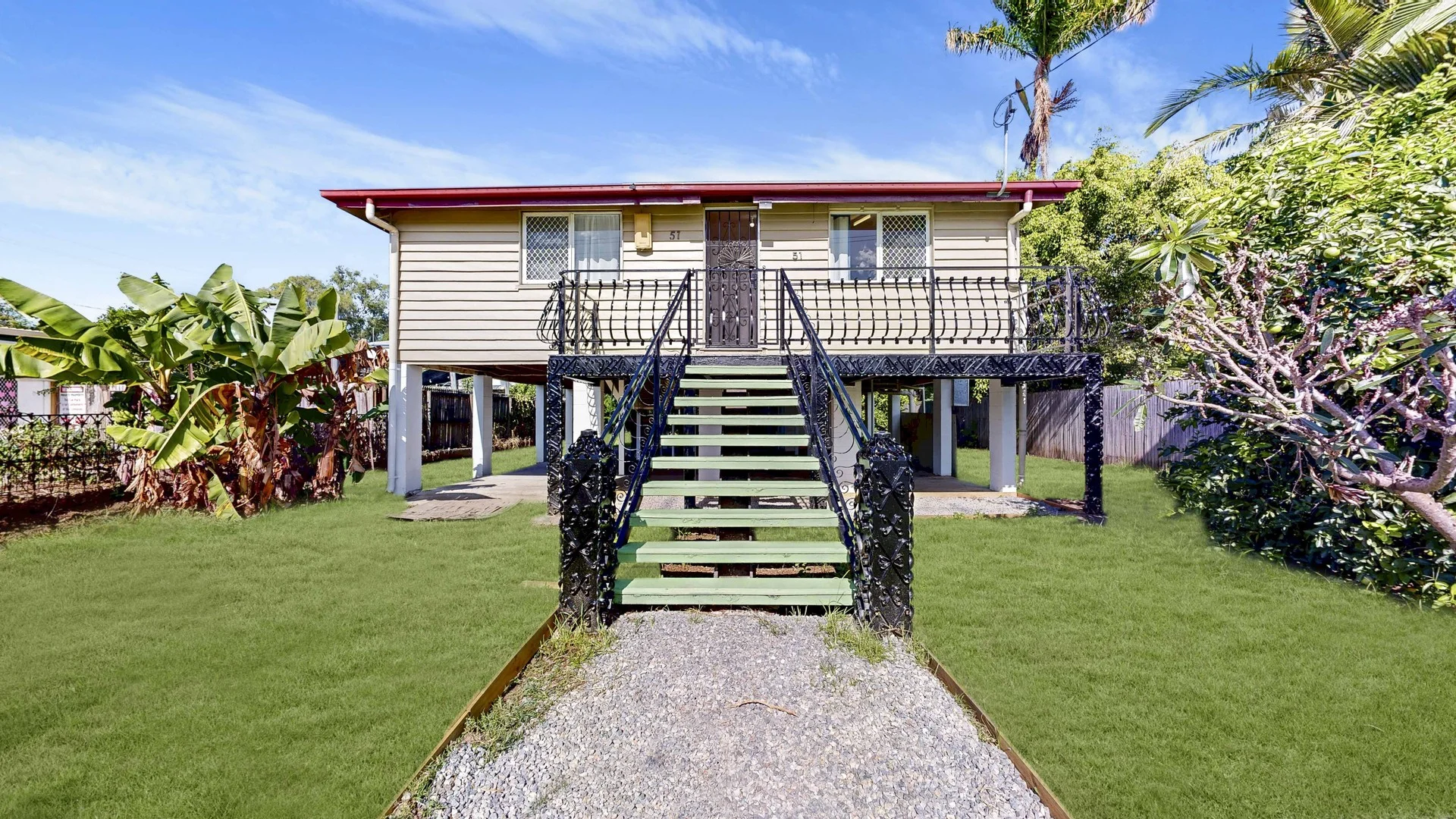 51 Railway Avenue, Railway Estate QLD 4810