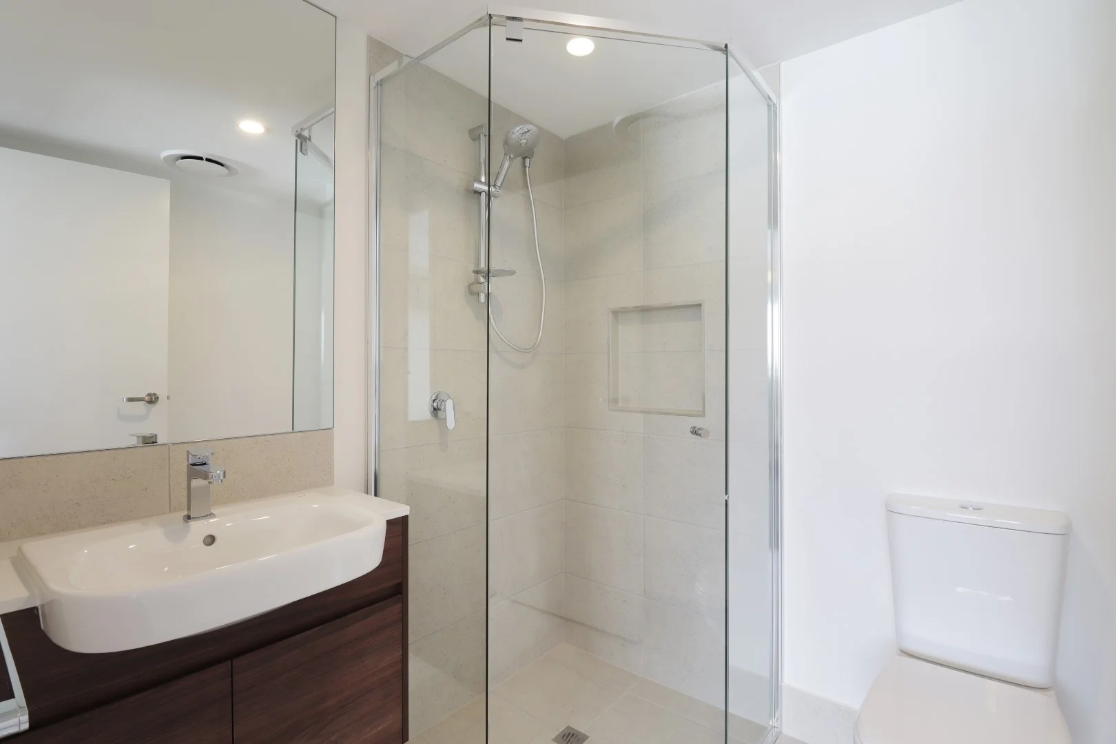 Additional image 9 of 33/27 Verney Street, Kings Beach QLD 4551