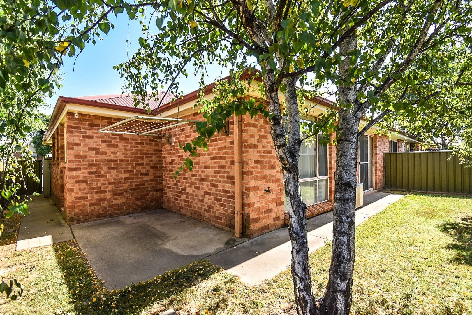 2 bedrooms Villa in 105C Dalton Street ORANGE NSW, 2800