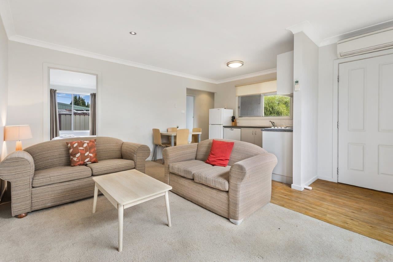 Unit 1/18 Bankhead Street, Cohuna VIC 3568, Image 2