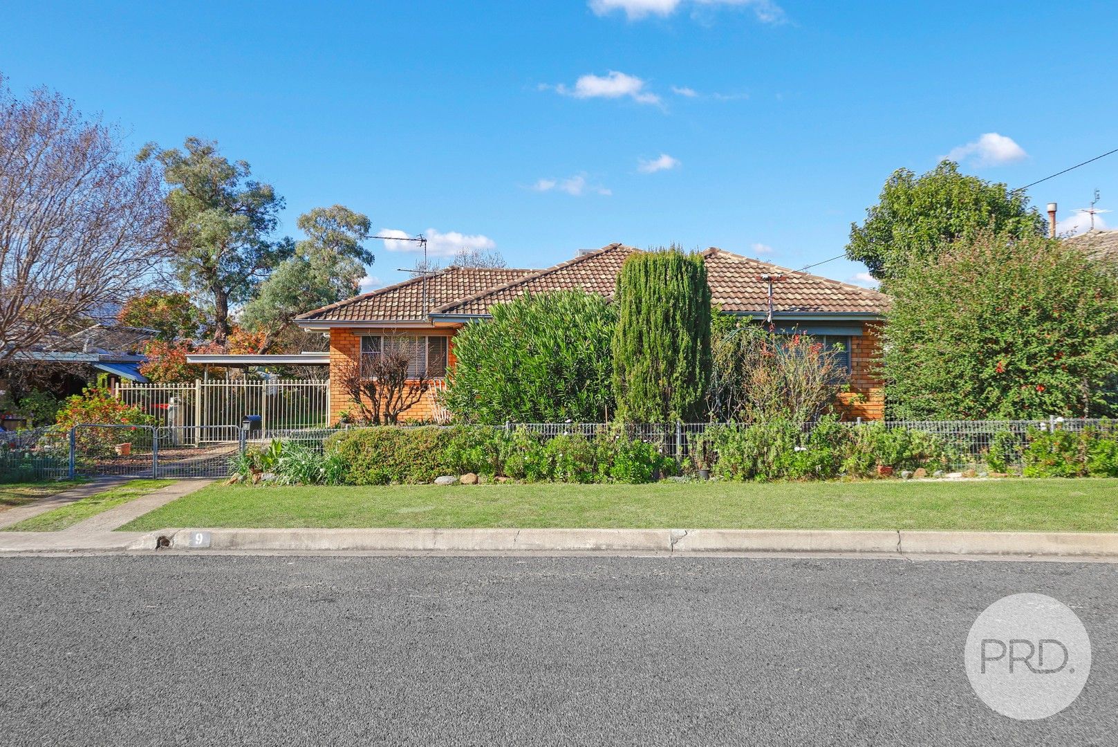 9 Erwin Street, Tamworth NSW 2340, Image 0