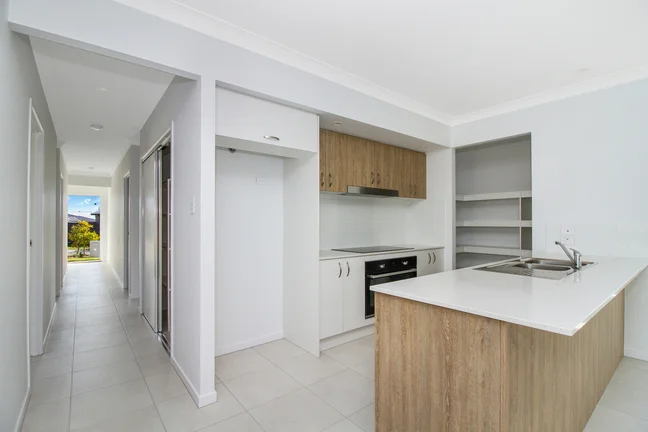 Additional image 7 of Oxley QLD 4075