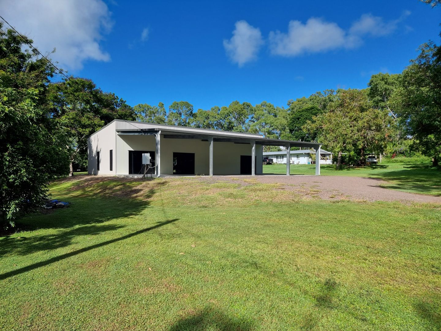 39 Crescent Street, Armstrong Beach QLD 4737, Image 2