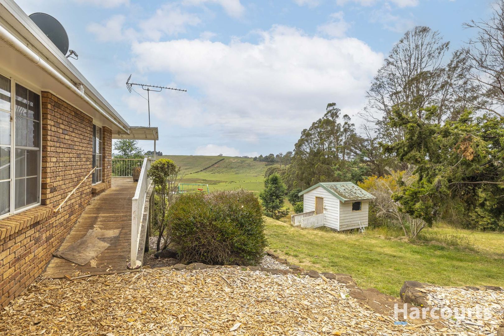 106 Pumicestone Road, Deloraine TAS 7304, Image 2