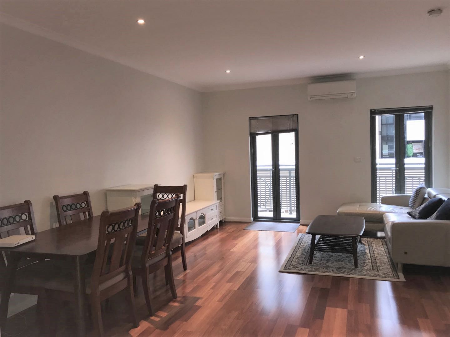 2 bedrooms Apartment / Unit / Flat in 409/551 Flinders Lane MELBOURNE VIC, 3000
