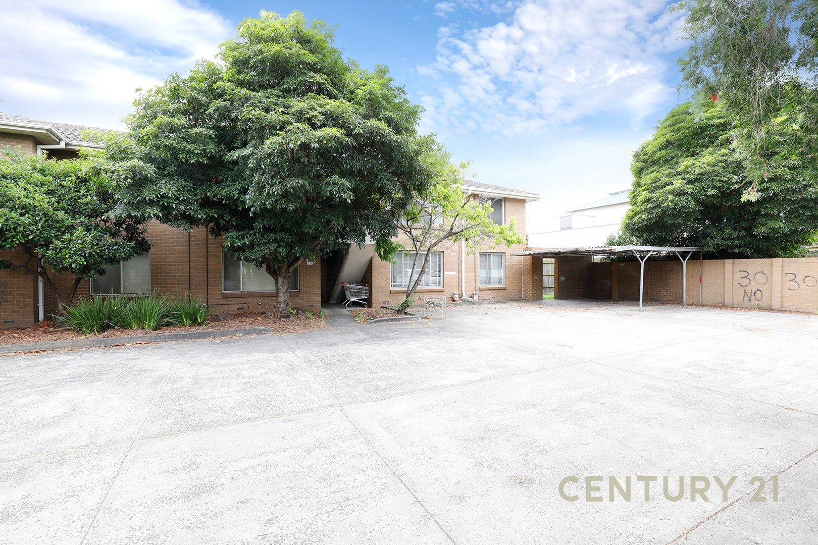 2 bedrooms Apartment / Unit / Flat in 28/39 King Street DANDENONG VIC, 3175