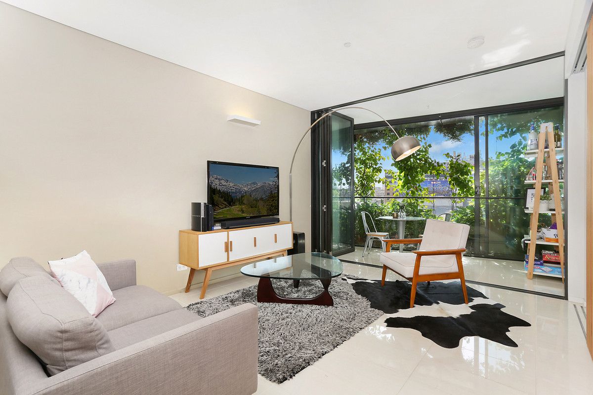 1 bedrooms Apartment / Unit / Flat in 808/3 Carlton Street CHIPPENDALE NSW, 2008
