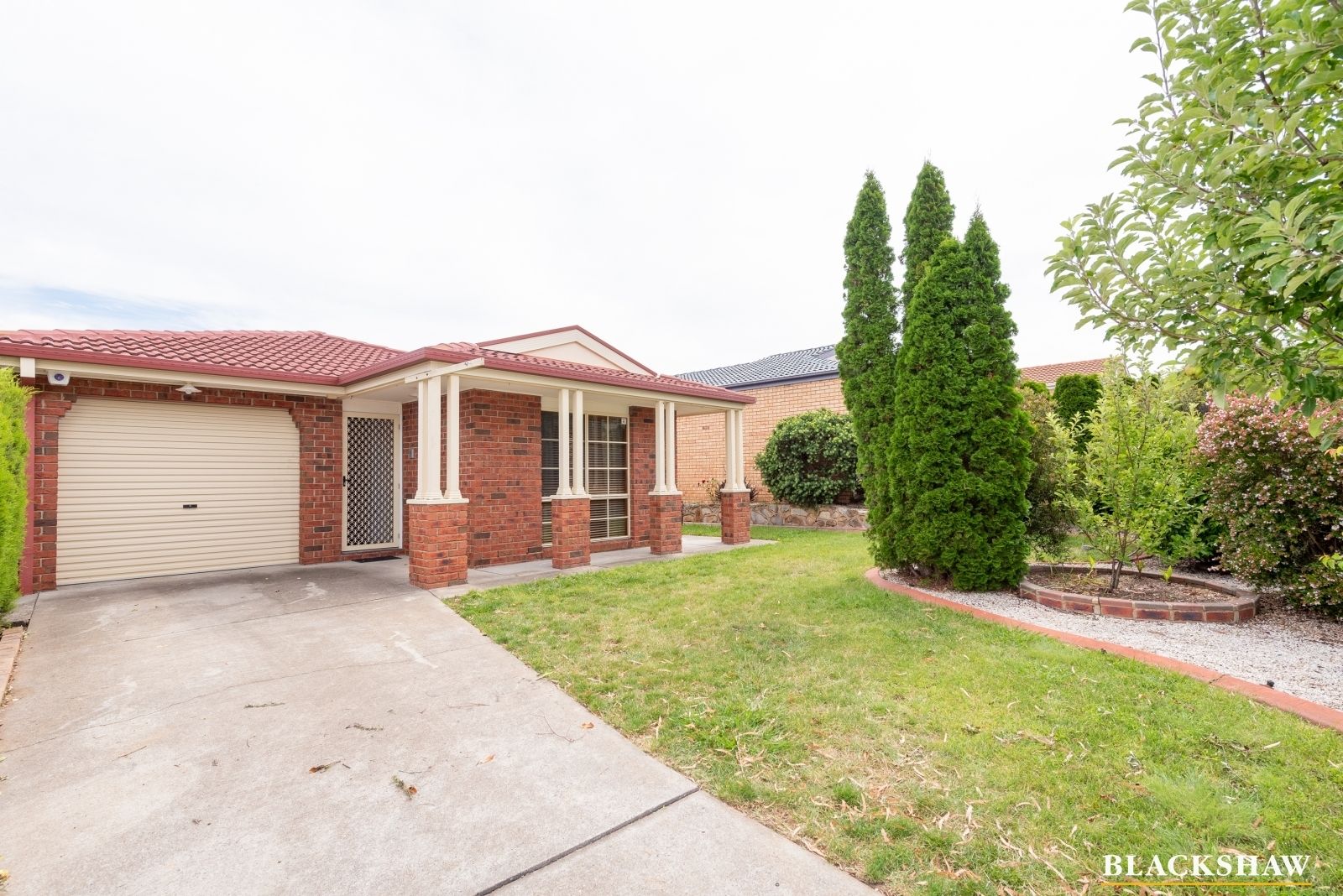 3 bedrooms House in 10 Whitford Place CONDER ACT, 2906