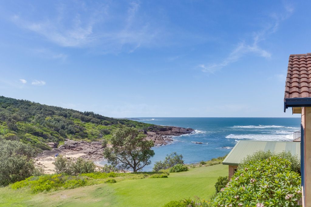 5 Ocean Street, Fishermans Bay NSW 2316, Image 0