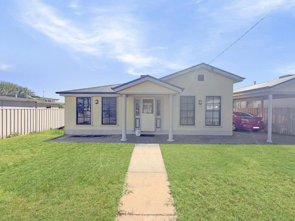 11 Mulga Street, Leeton NSW 2705