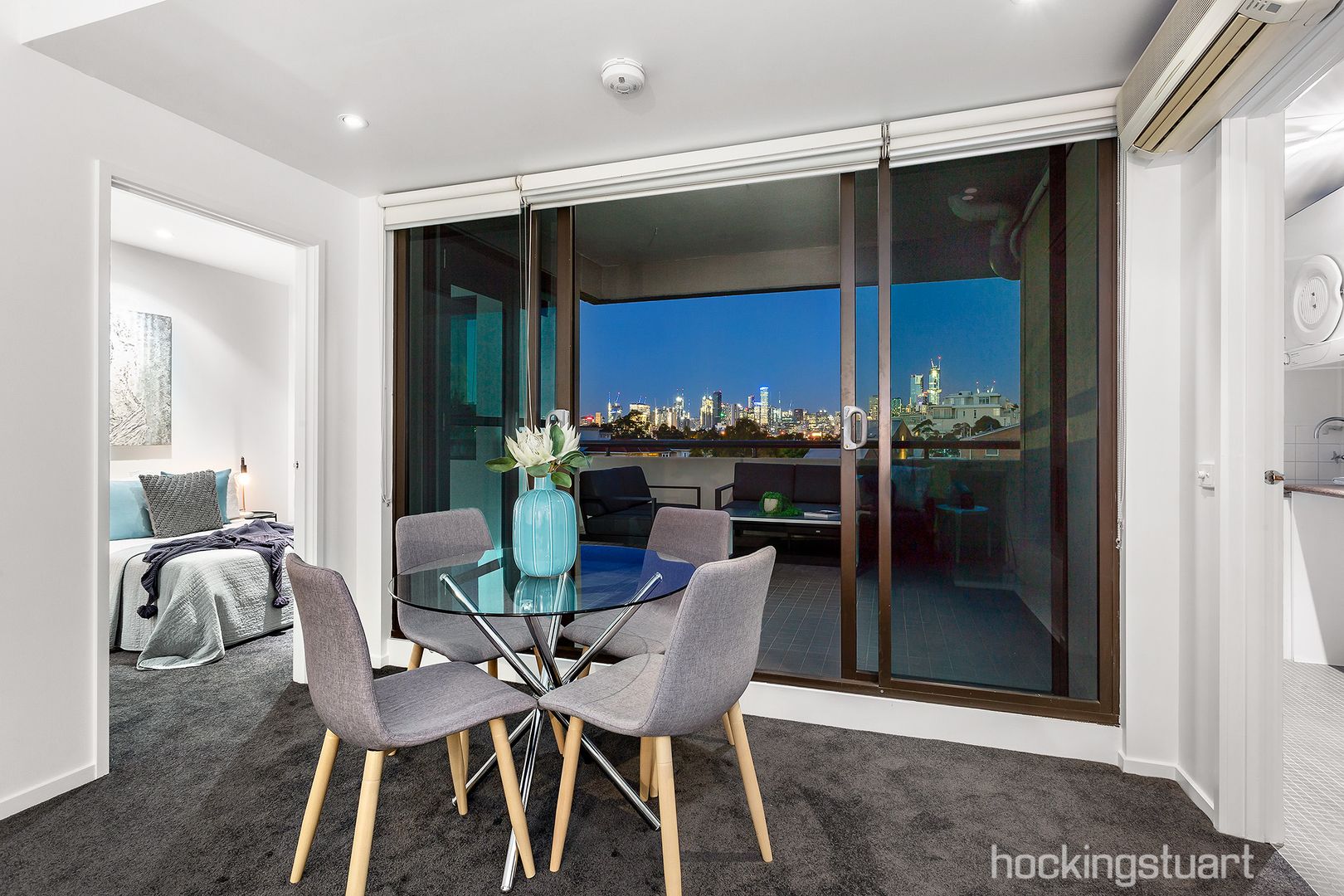 31/174 Esplanade East, Port Melbourne VIC 3207, Image 2