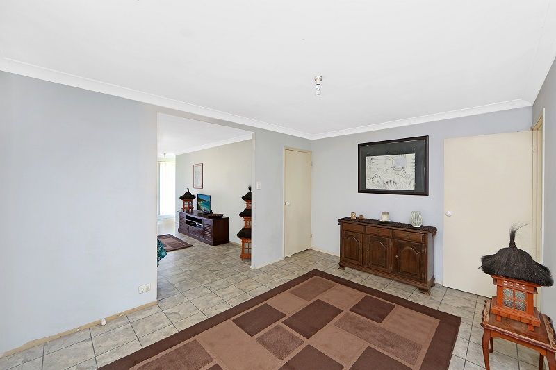 12 Windsong Place, Tuggerah NSW 2259, Image 2