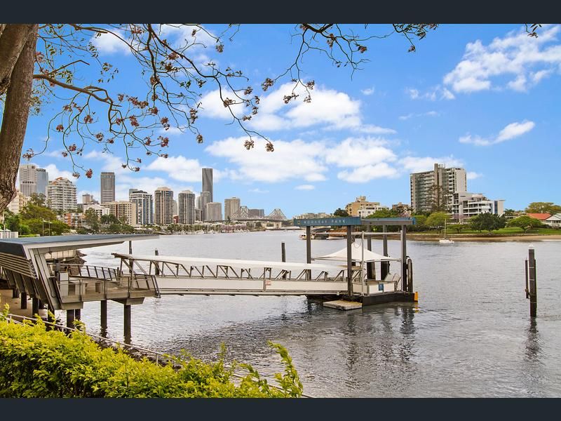 1 bedrooms House in 1/12 Potts Street EAST BRISBANE QLD, 4169