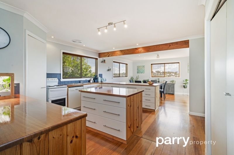 15 Peters Avenue, Summerhill TAS 7250, Image 2