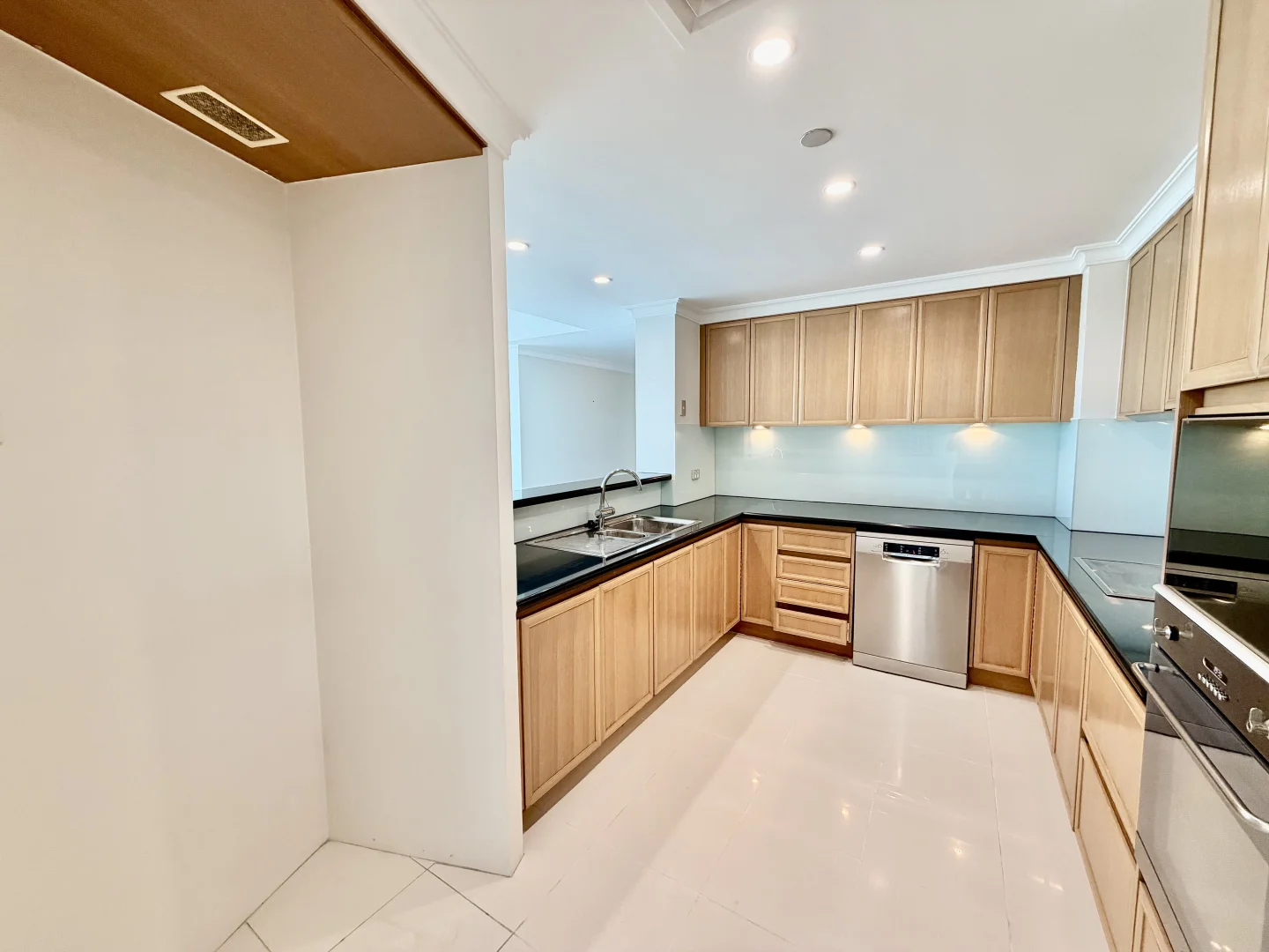 Additional image 13 of 202/75 Brighton Parade, Southport QLD 4215