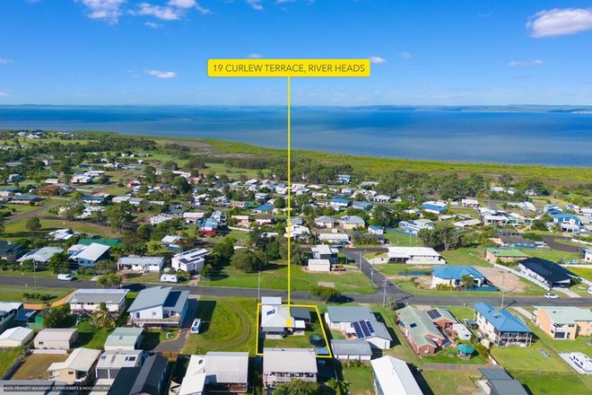 Picture of 19 Curlew Terrace, RIVER HEADS QLD 4655