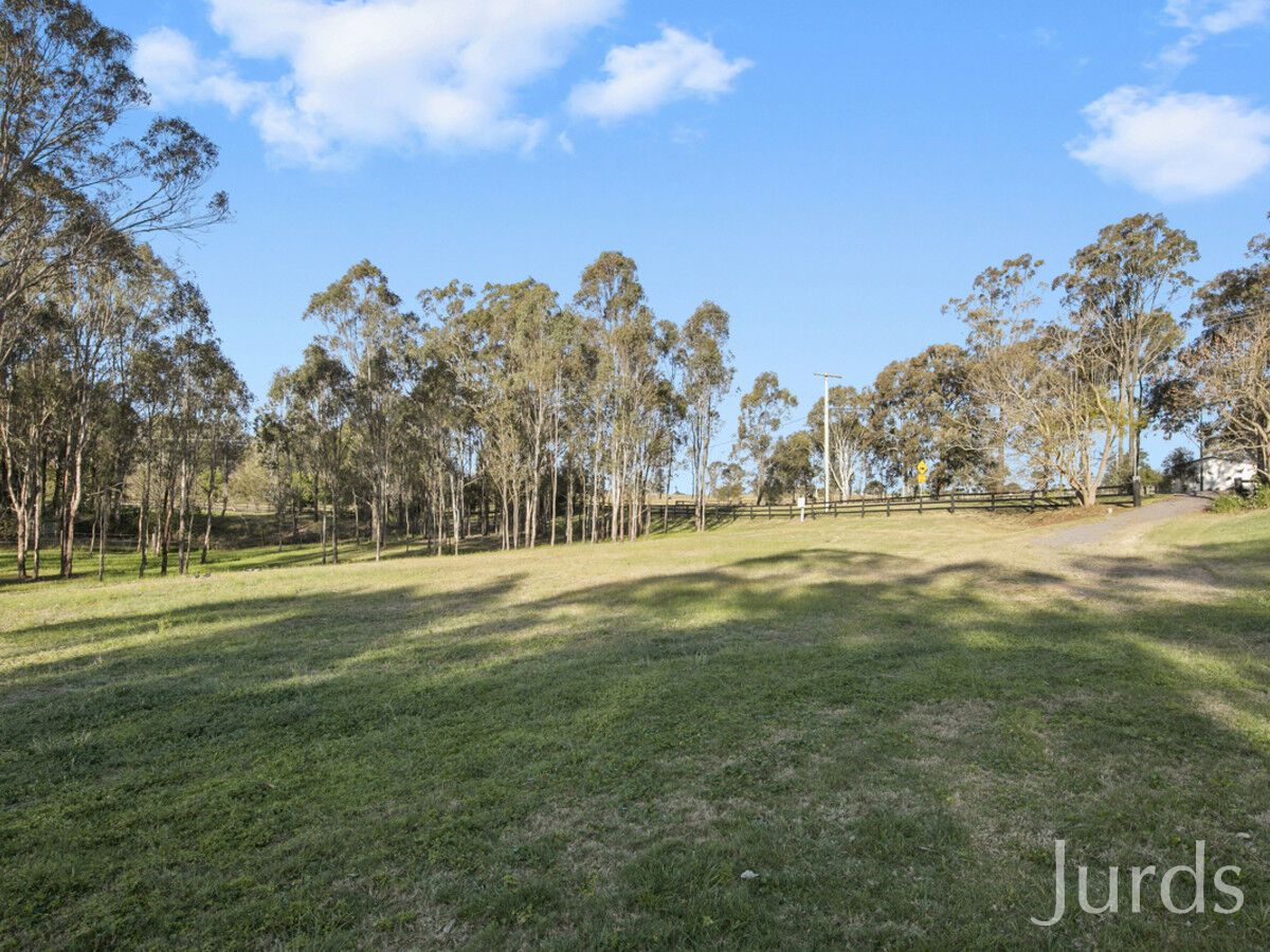 15 Merewether Close, North Rothbury NSW 2335, Image 2