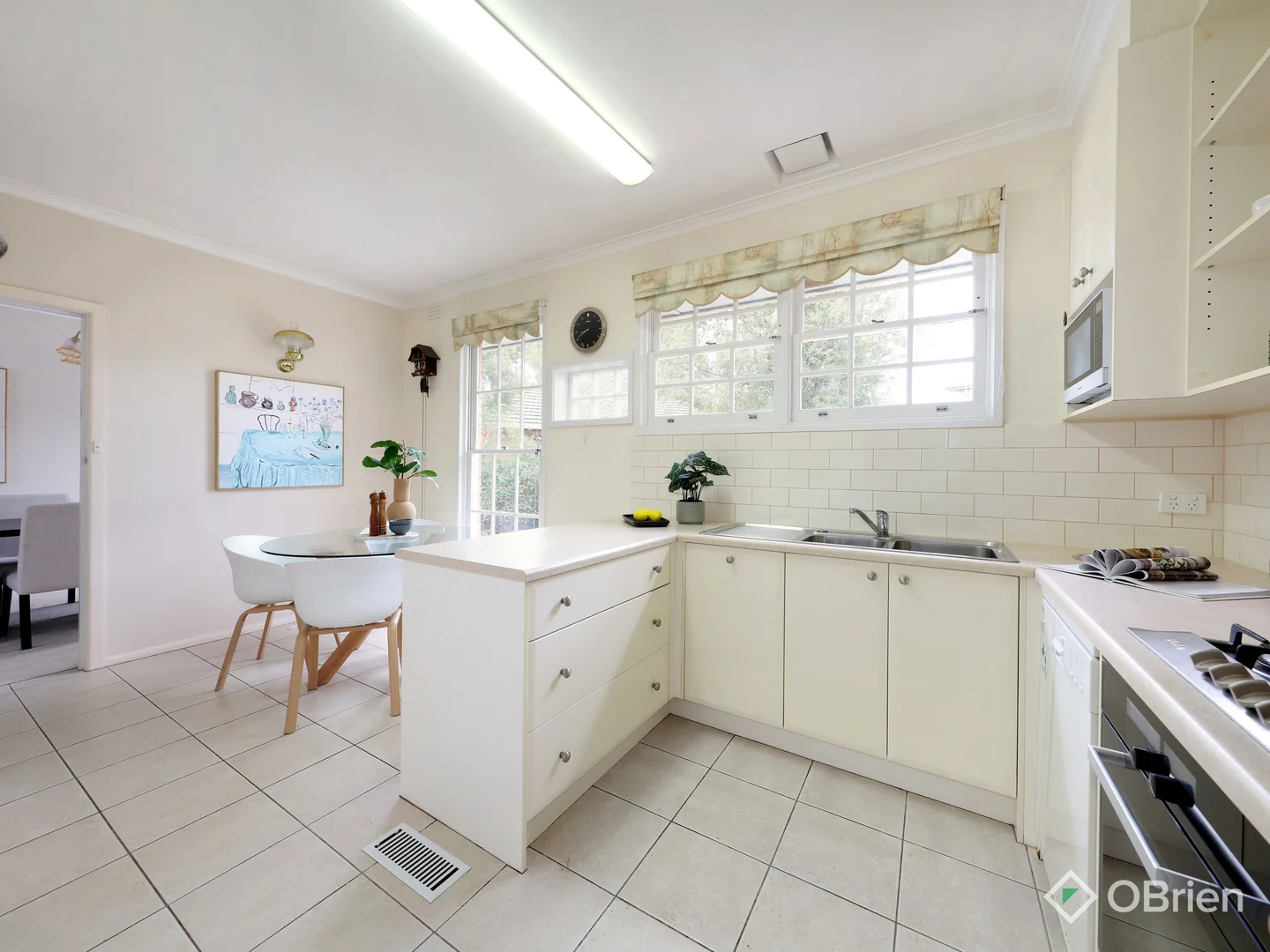 Additional image 7 of 18 Ludwell Crescent, Bentleigh East VIC 3165