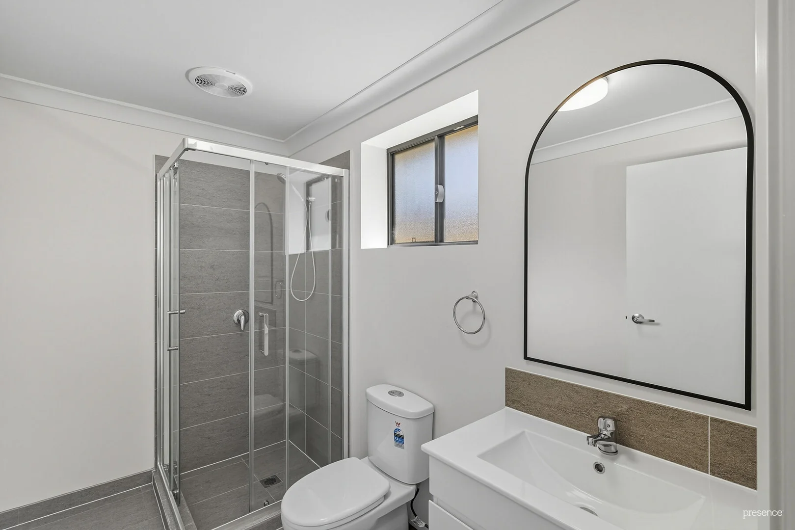 Additional image 16 of 9/10 Vale Street, Birmingham Gardens NSW 2287