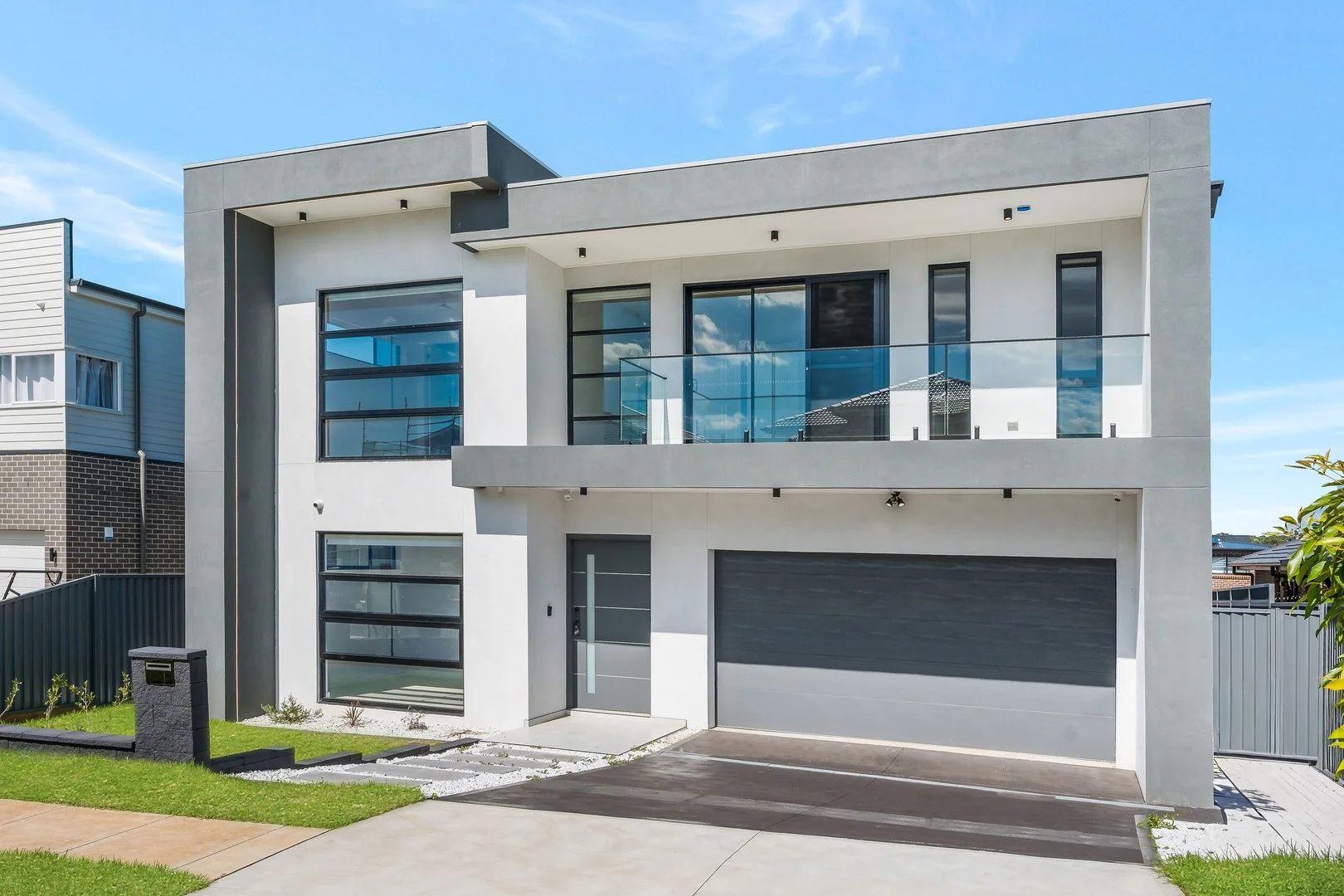 17 Illyria Street, Rosemeadow NSW 2560