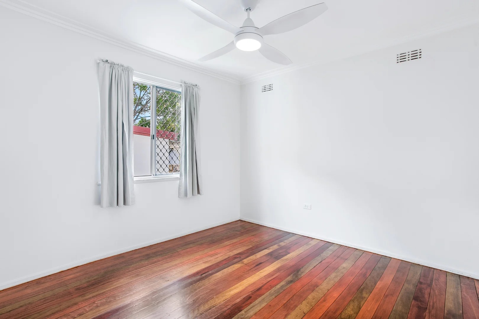 Additional image 9 of 58 Harris Street, Labrador QLD 4215