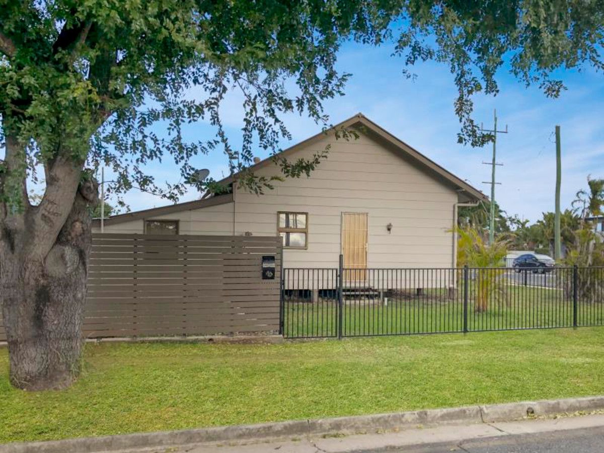 3 bedrooms House in 104 Haynes Street PARK AVENUE QLD, 4701