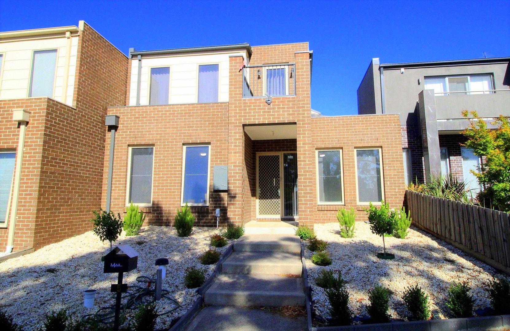 4 bedrooms House in 5 Dodd Lane EPPING VIC, 3076