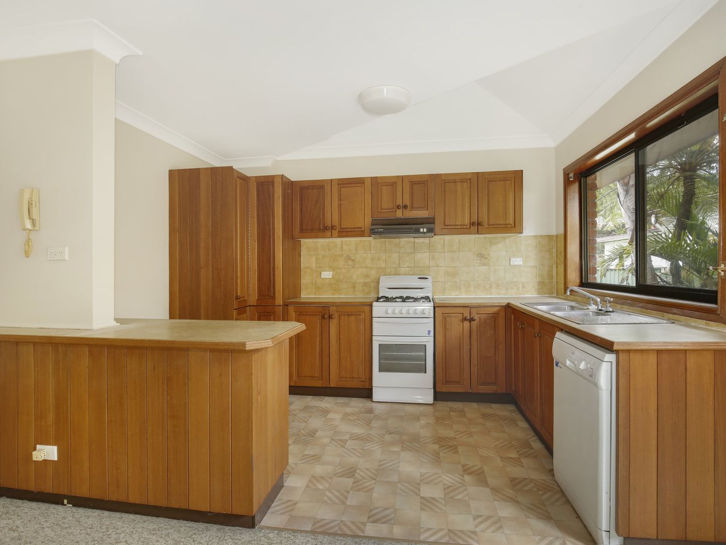 9/35 Kembla Street, Wollongong NSW 2500, Image 2