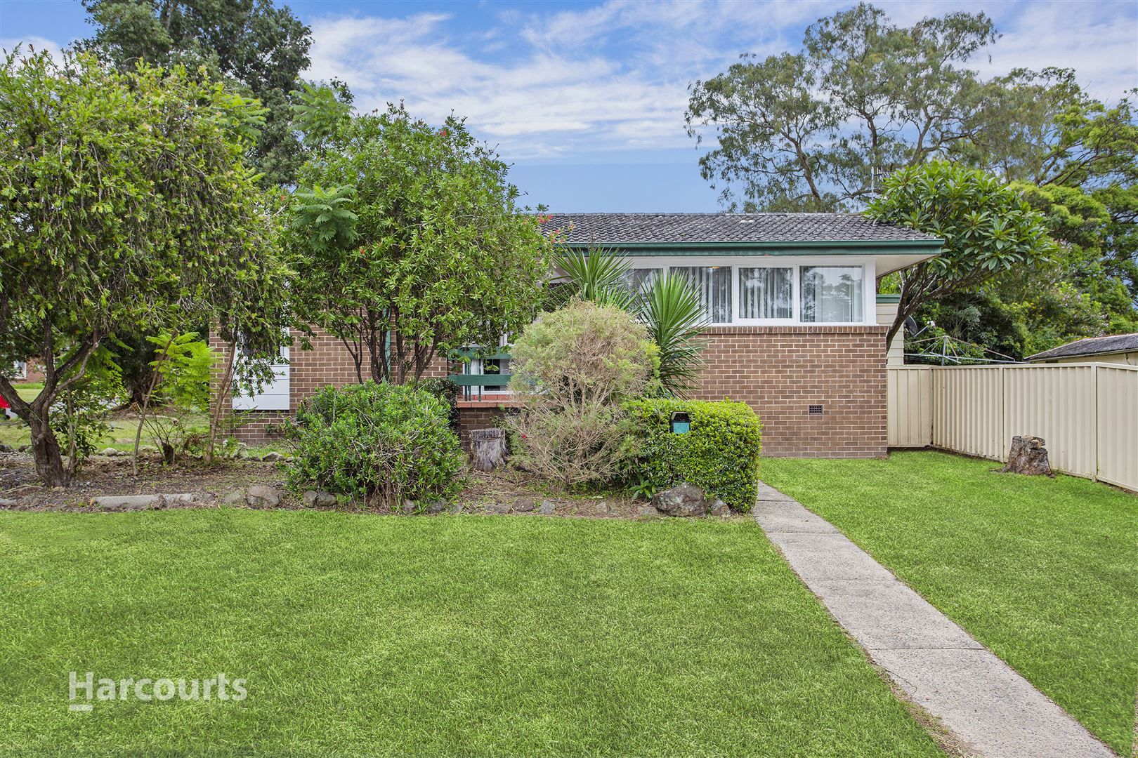 4 bedrooms House in 61 Judith Drive NORTH NOWRA NSW, 2541