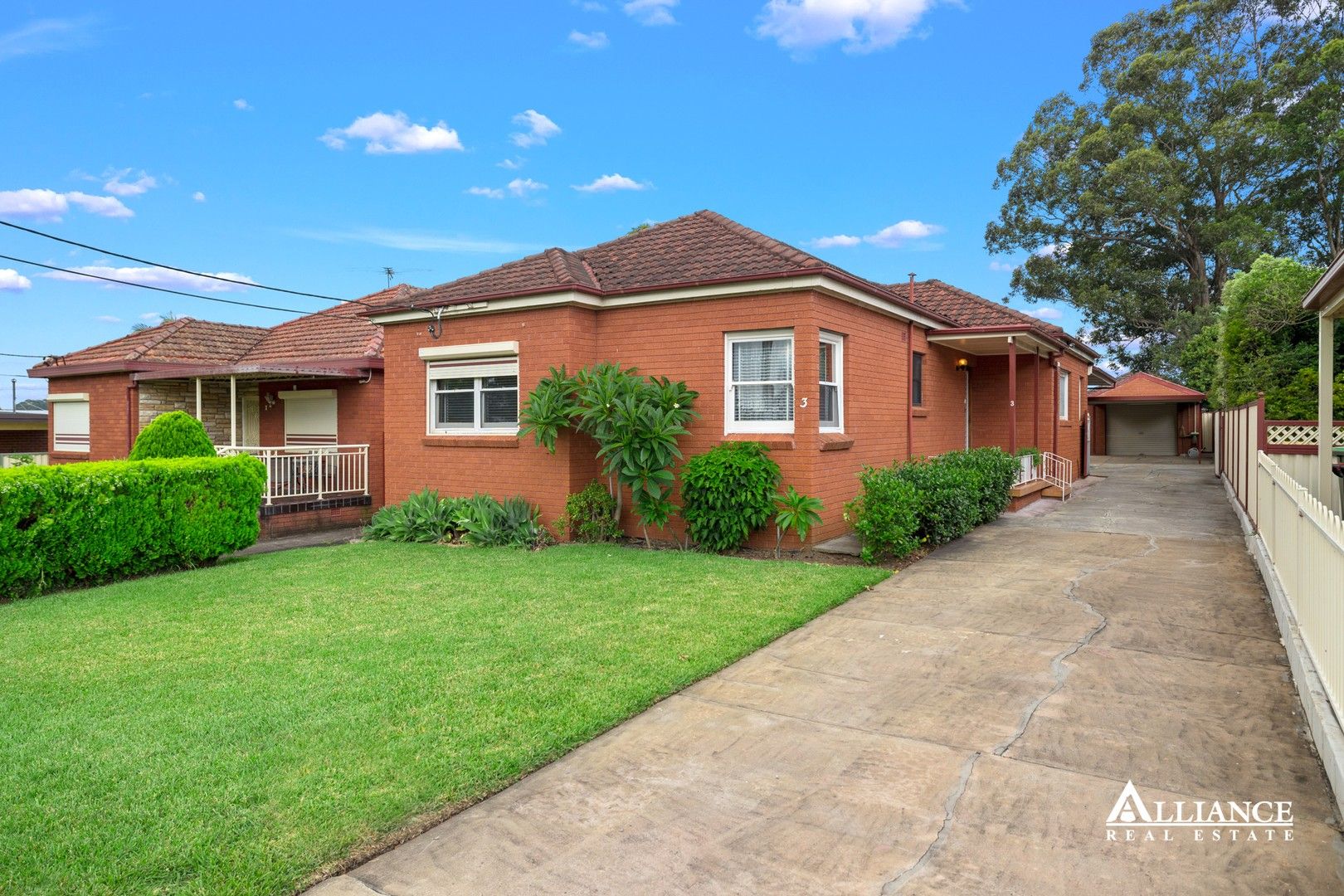 3 Eastern Avenue, Revesby NSW 2212, Image 0