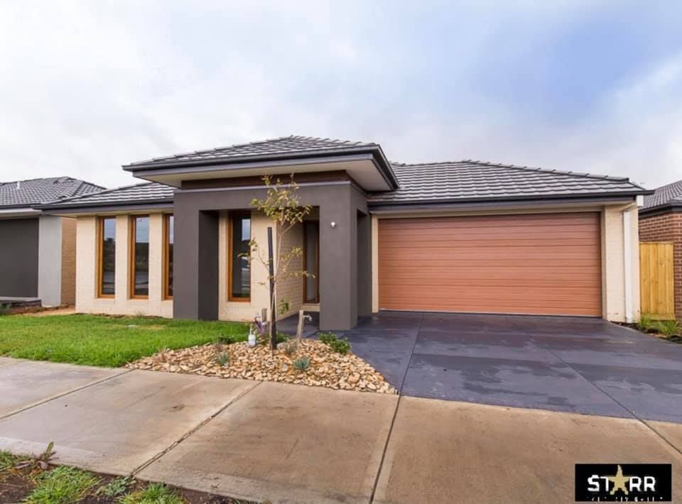 4 chasseens road, Wollert VIC 3750, Image 0