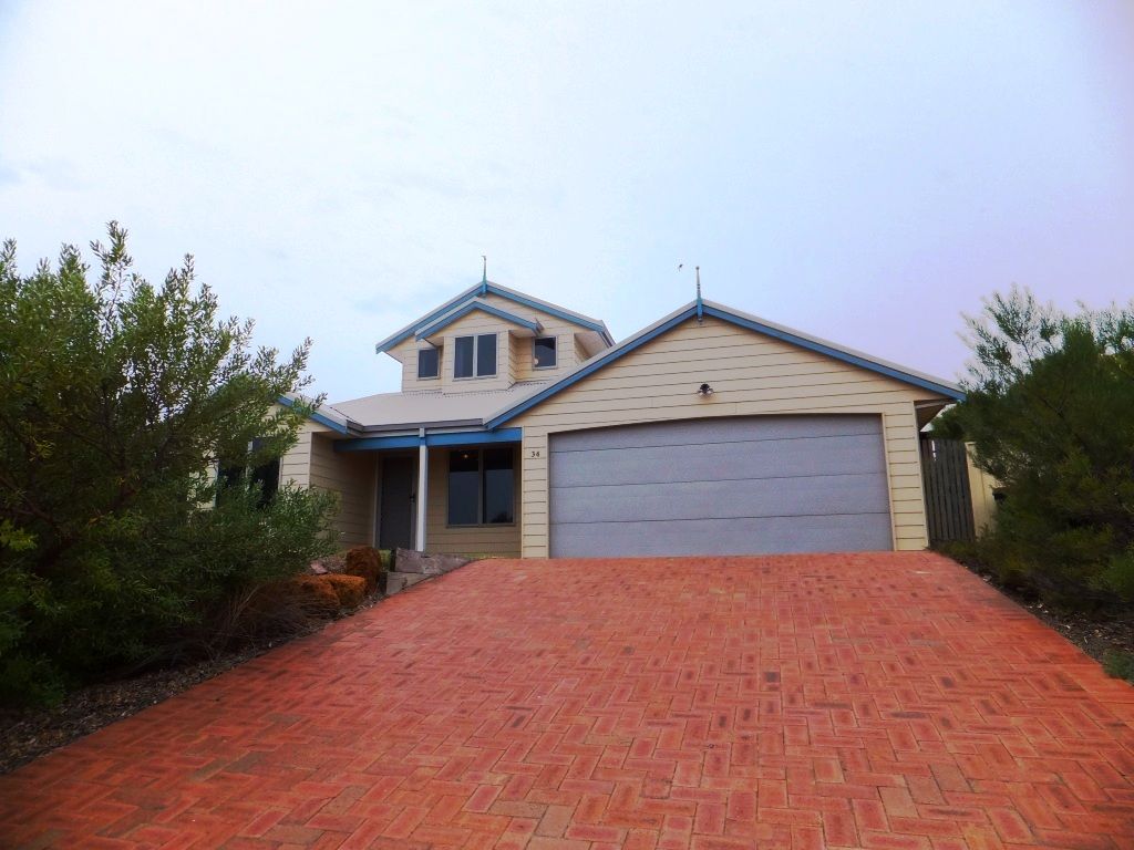 4 bedrooms House in 34 Wilkinson Street HOPETOUN WA, 6348