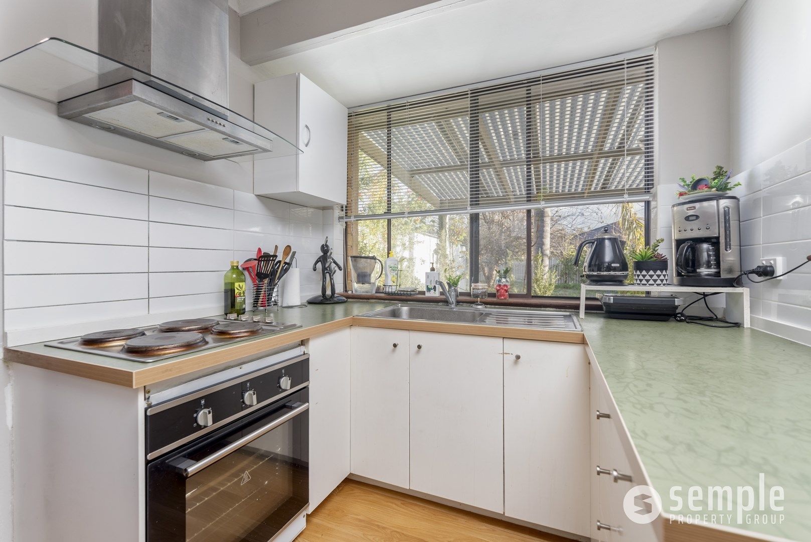 3 bedrooms House in 13 Glenbawn Drive SOUTH LAKE WA, 6164