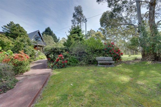 Picture of 2 Ridgeway Road, RIDGEWAY TAS 7054