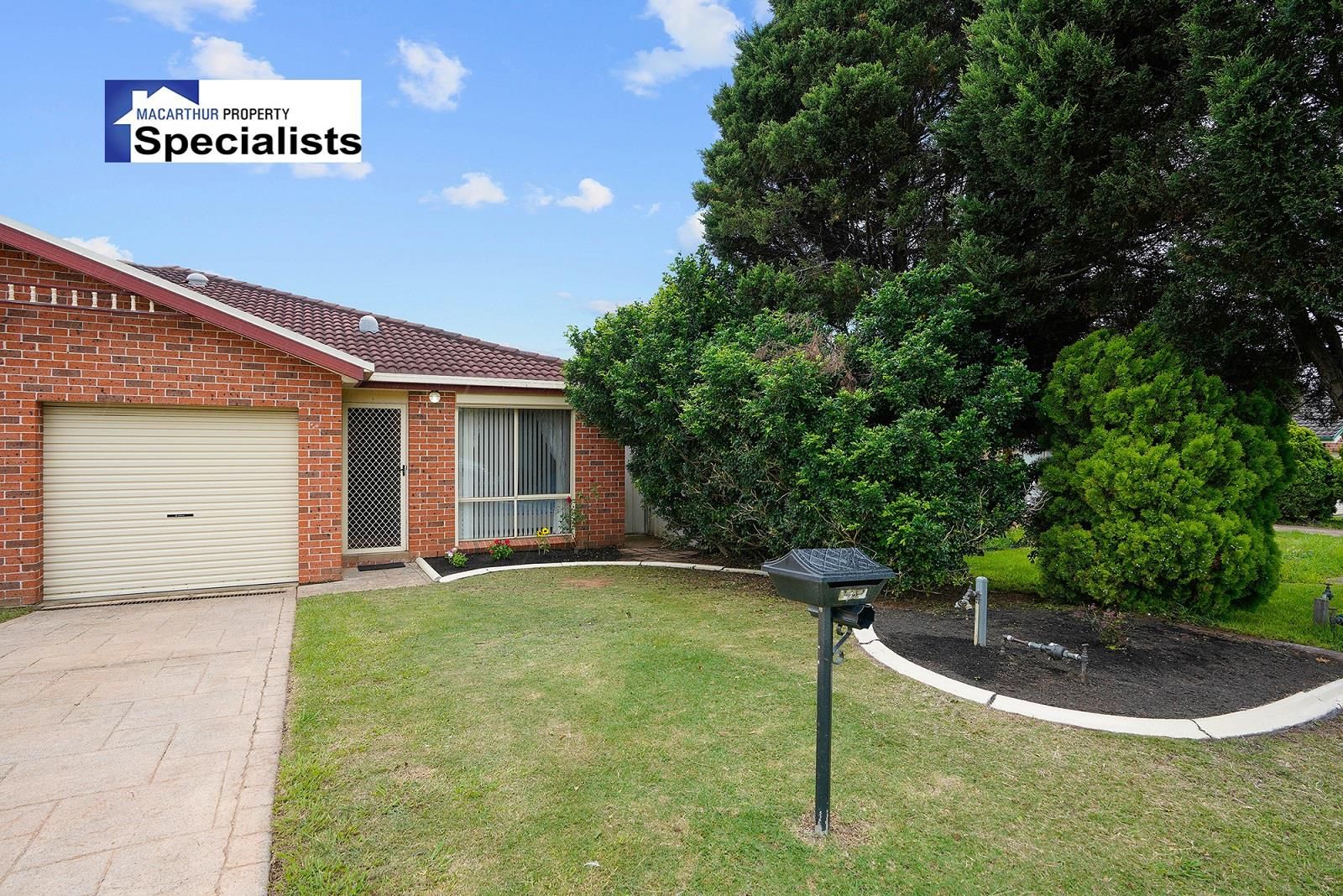3 bedrooms Duplex in 2/177 Gould Road EAGLE VALE NSW, 2558