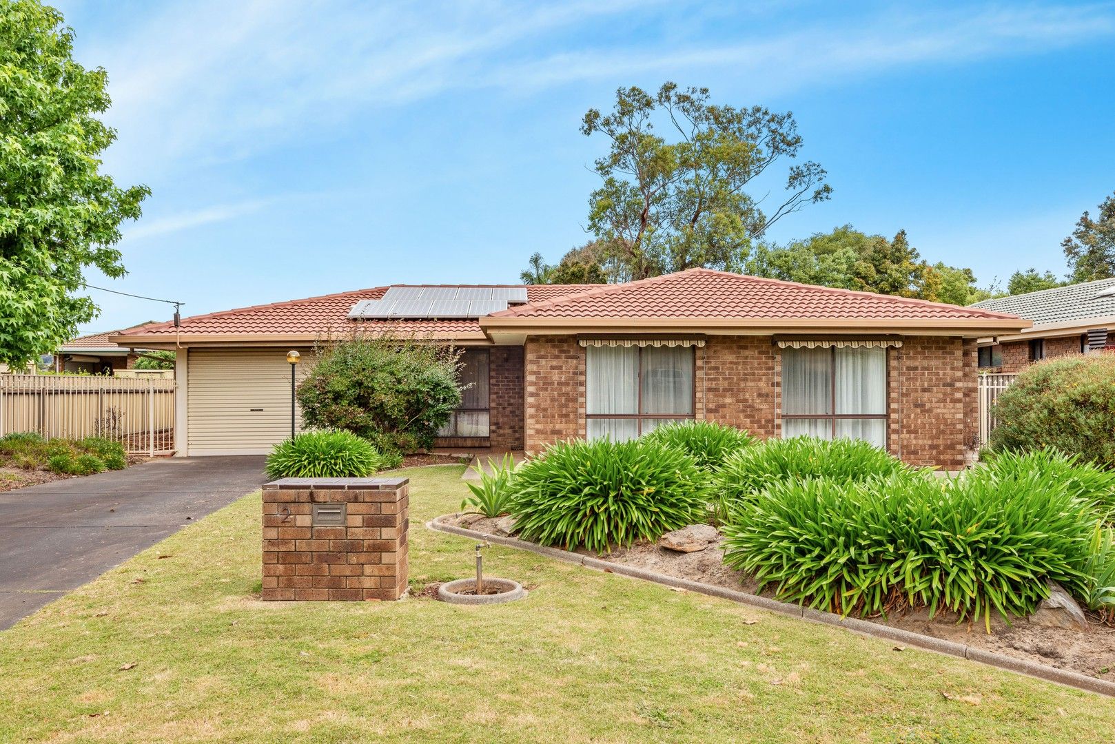 3 bedrooms House in 2 Acasta Court FLAGSTAFF HILL SA, 5159