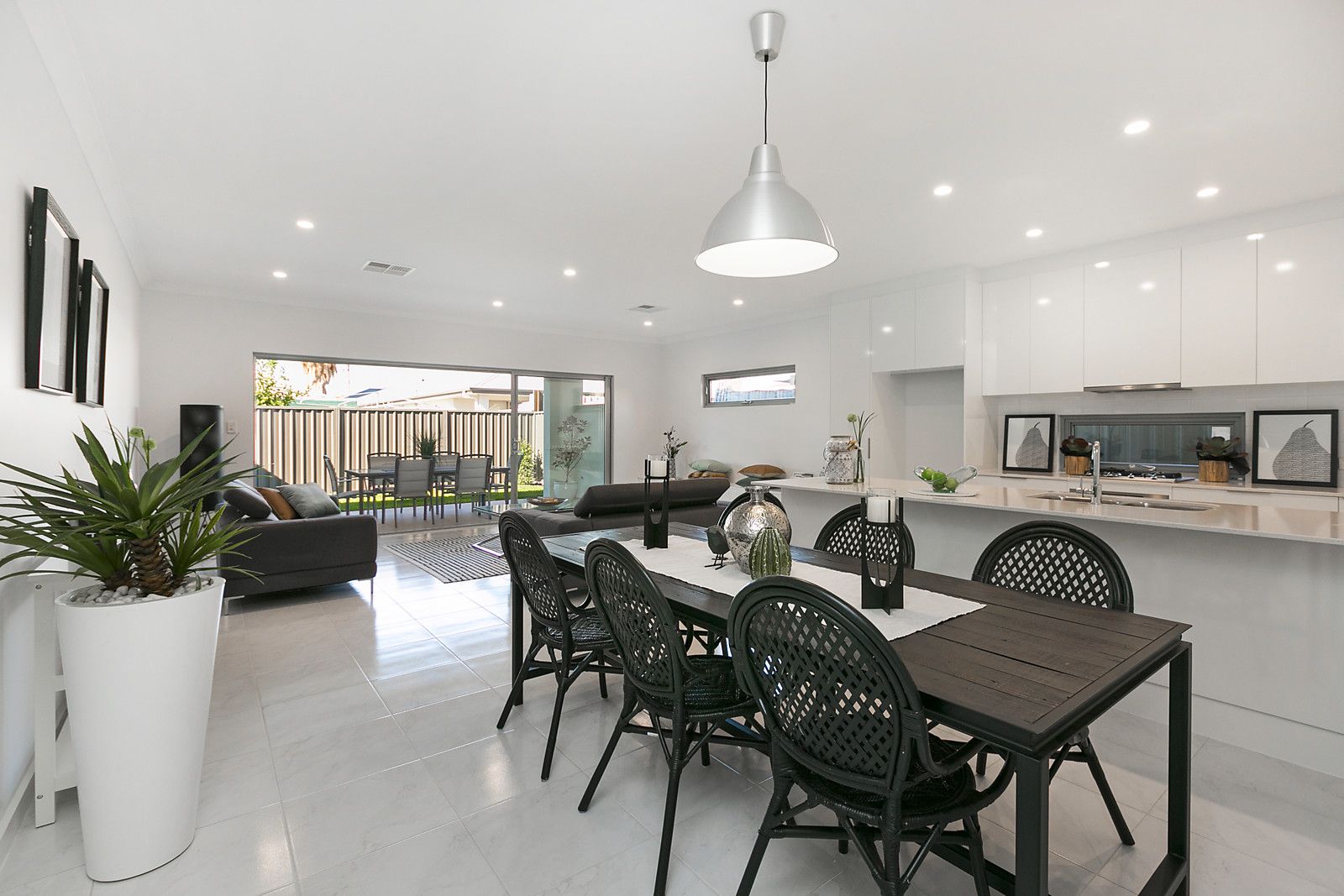 33 Gordon Street, Albert Park SA 5014, Image 0