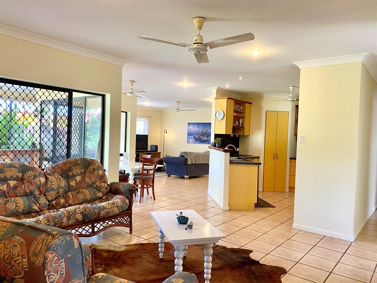 23 Gamburra Drive, Redlynch QLD 4870, Image 1