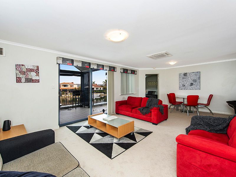 Unit 8/206 Mary St, Halls Head WA 6210, Image 1