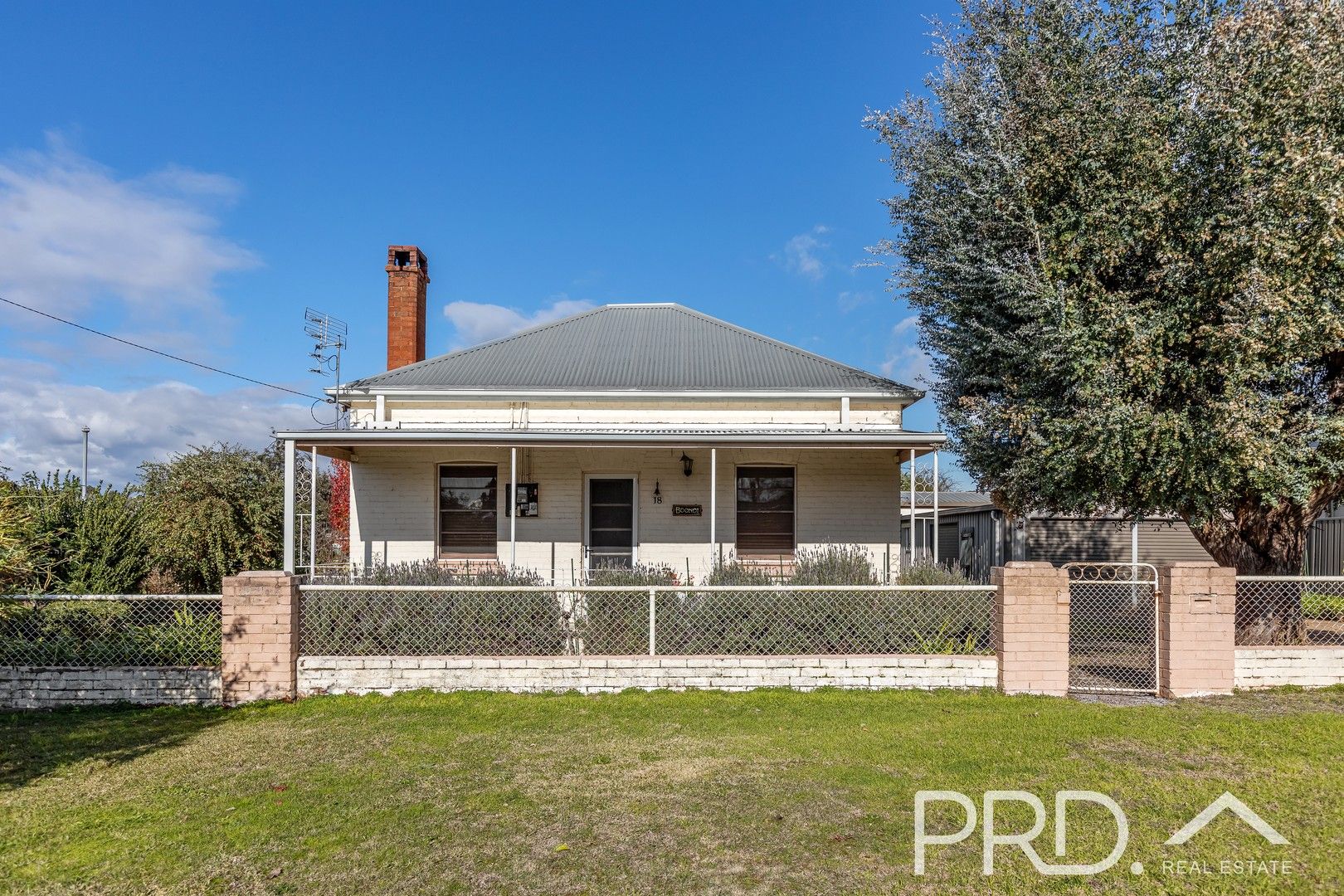 18 Sydney Street, Tumut NSW 2720, Image 0