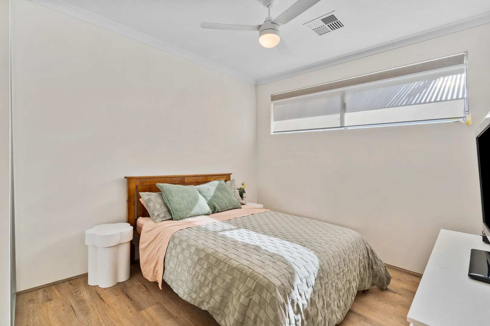 Additional image 14 of 21 Waardong Court, Halls Head WA 6210