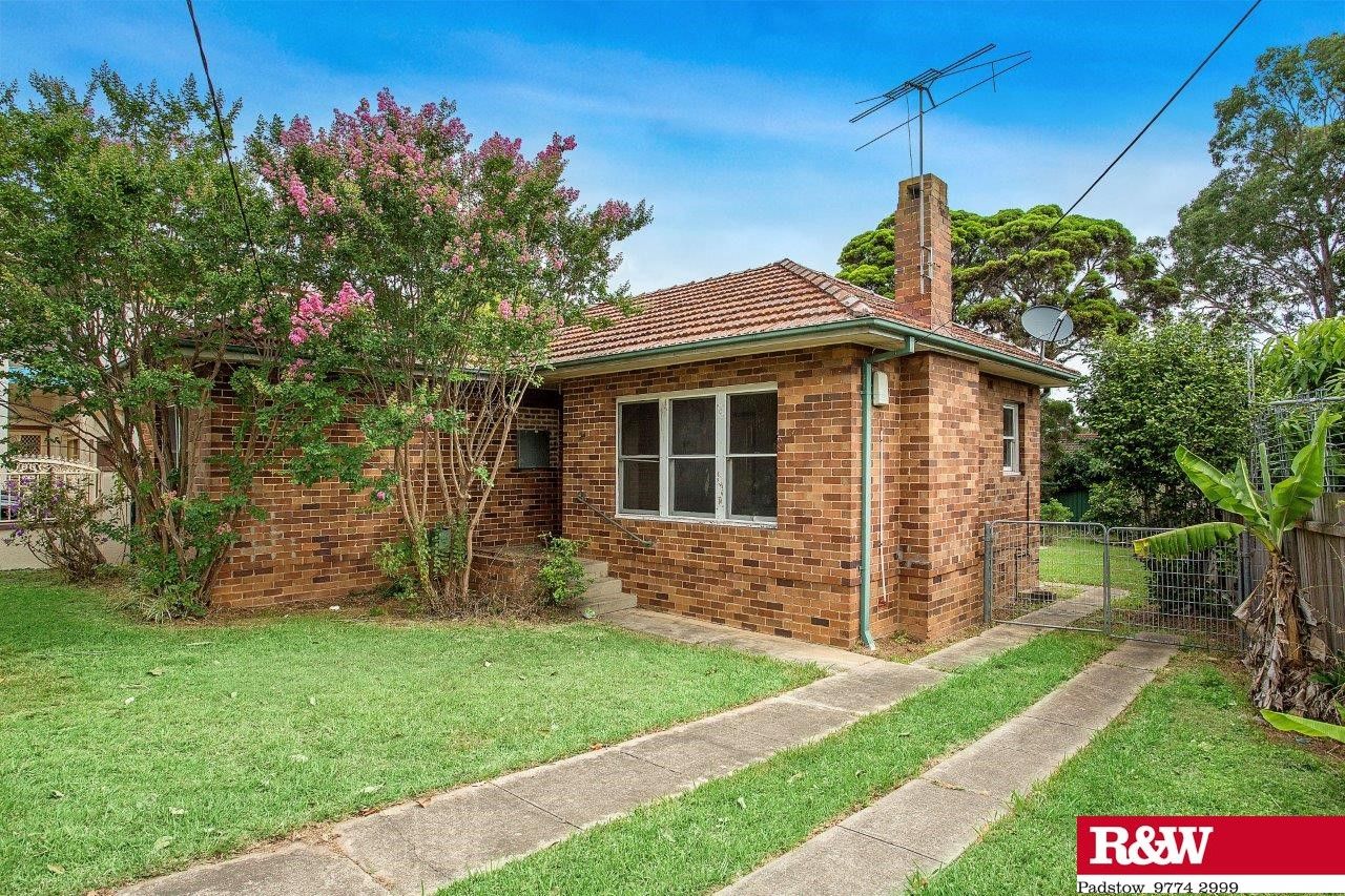 24 Montgomery Avenue, Revesby NSW 2212, Image 0